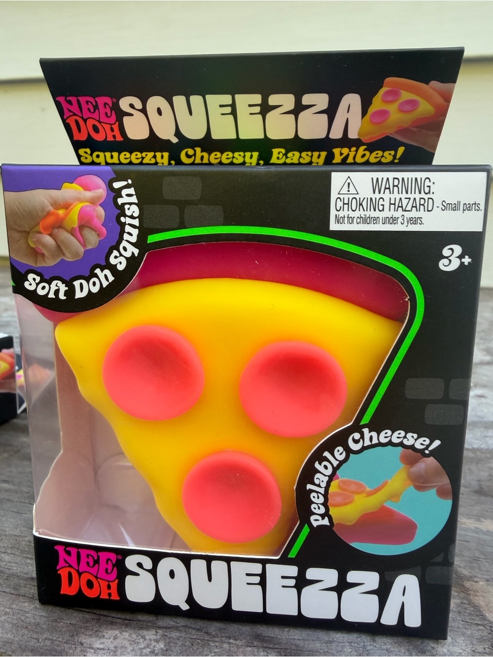 NeeDoh Squeezza Pizza